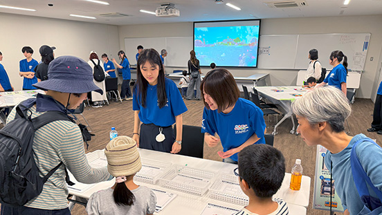 学生スタッフと連携した運営サポート